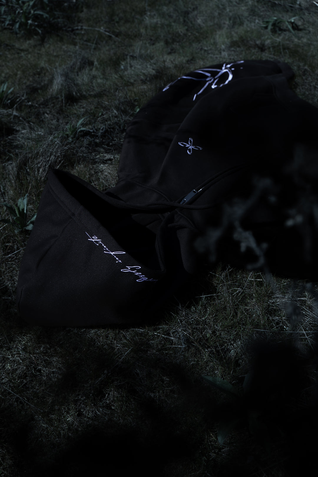 LILAC REVENANT ZIP HOODIE